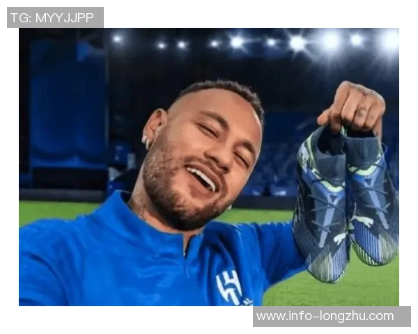 桑托斯即将正式宣布与内马尔续约一年引发球迷热议