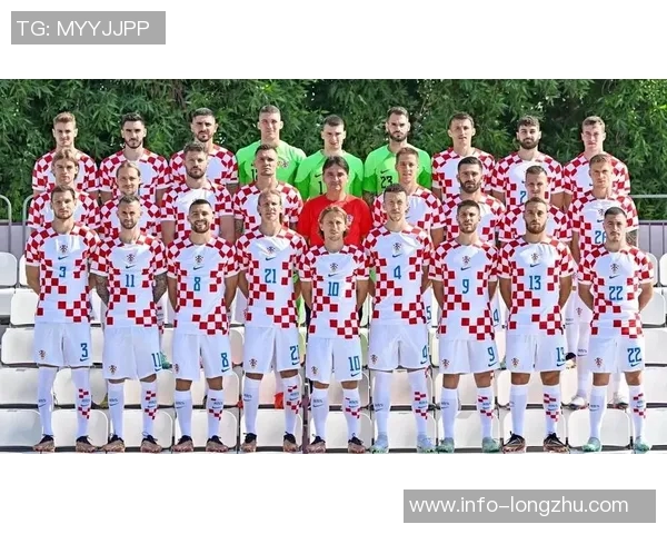 隆戈分析莫德里奇首发对阵萨索洛奇克与比里奇争夺先发位置