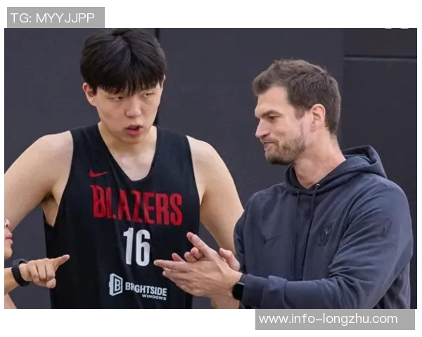 斯普利特：瀚森全力训练提升身体素质或将前往发展联盟锻炼